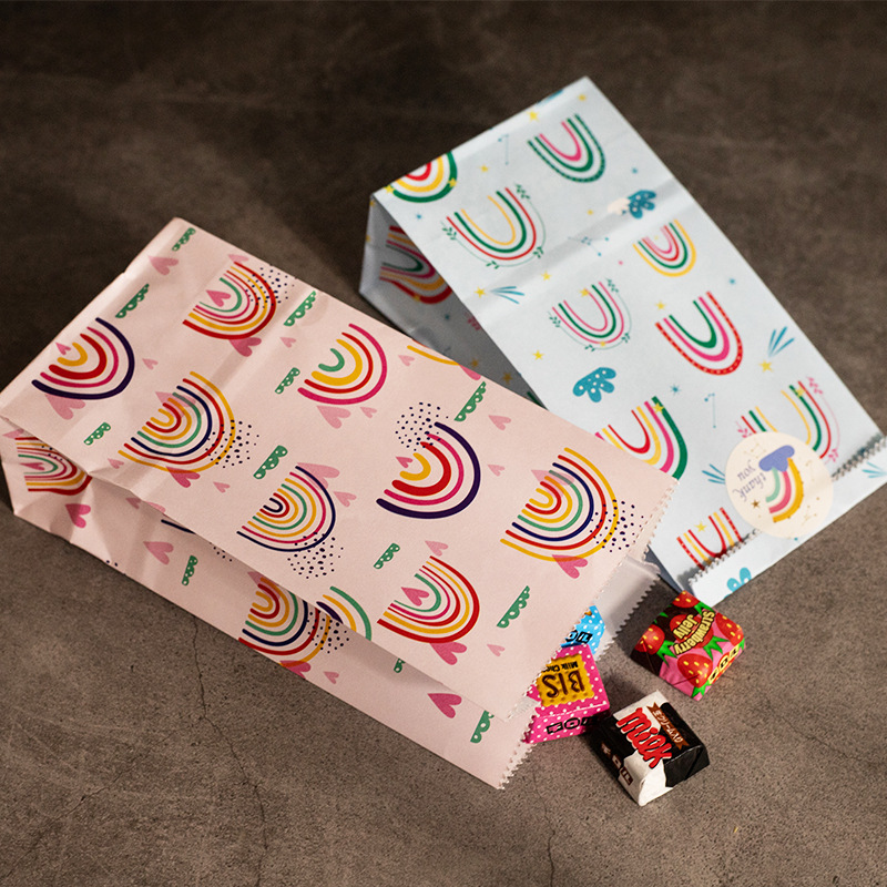 Small Paper Bags Rainbow Print - Event Party Box 评论和价格